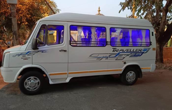 Hire 12 Seater Traveller