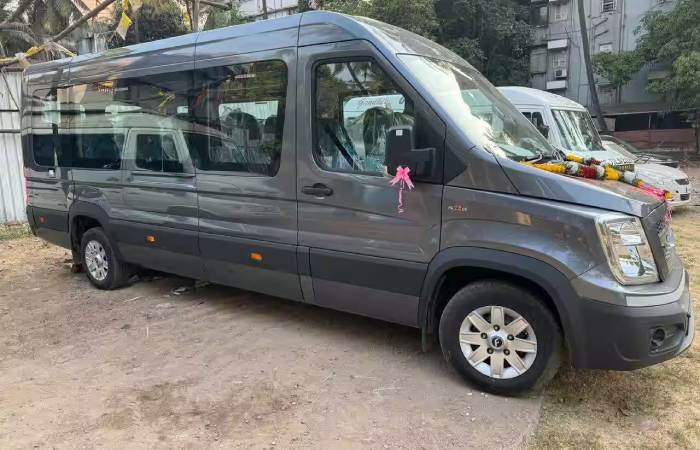 Hire 12 Seater Force Urbania Traveller