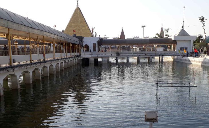 Jalandhar Taxi Rental