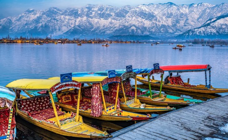 Kashmir Taxi Rental