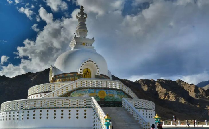 Leh Start 6 Days Ladakh Tour–Nubra Pangong Khardung La